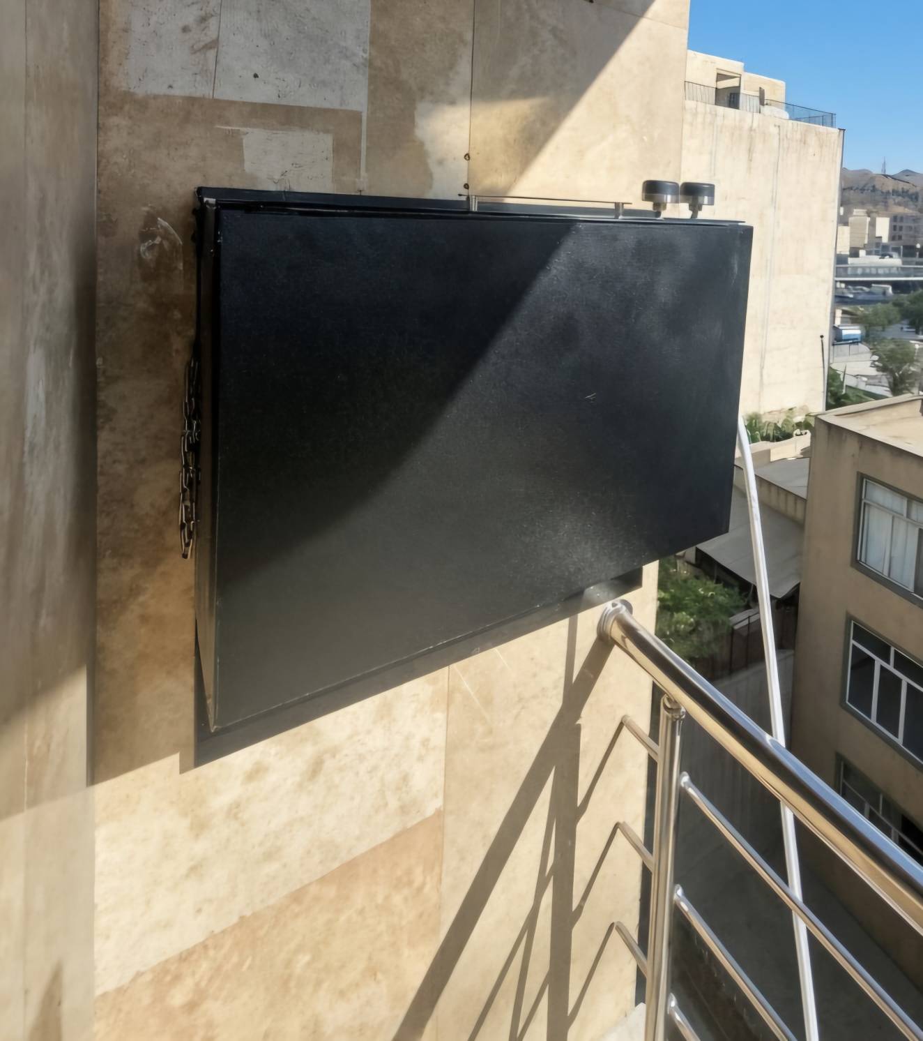 باربیکیو-دیواری-گازی-زغالی-۶۵-سانت-نما-استیل